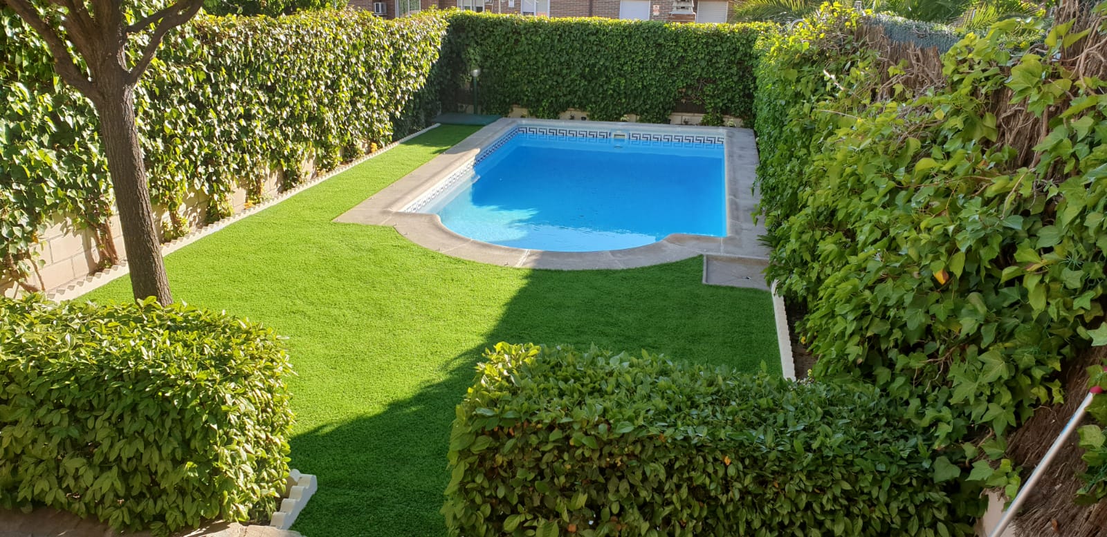 CÉSPED ARTIFICIAL EN BOADILLA DEL MONTE