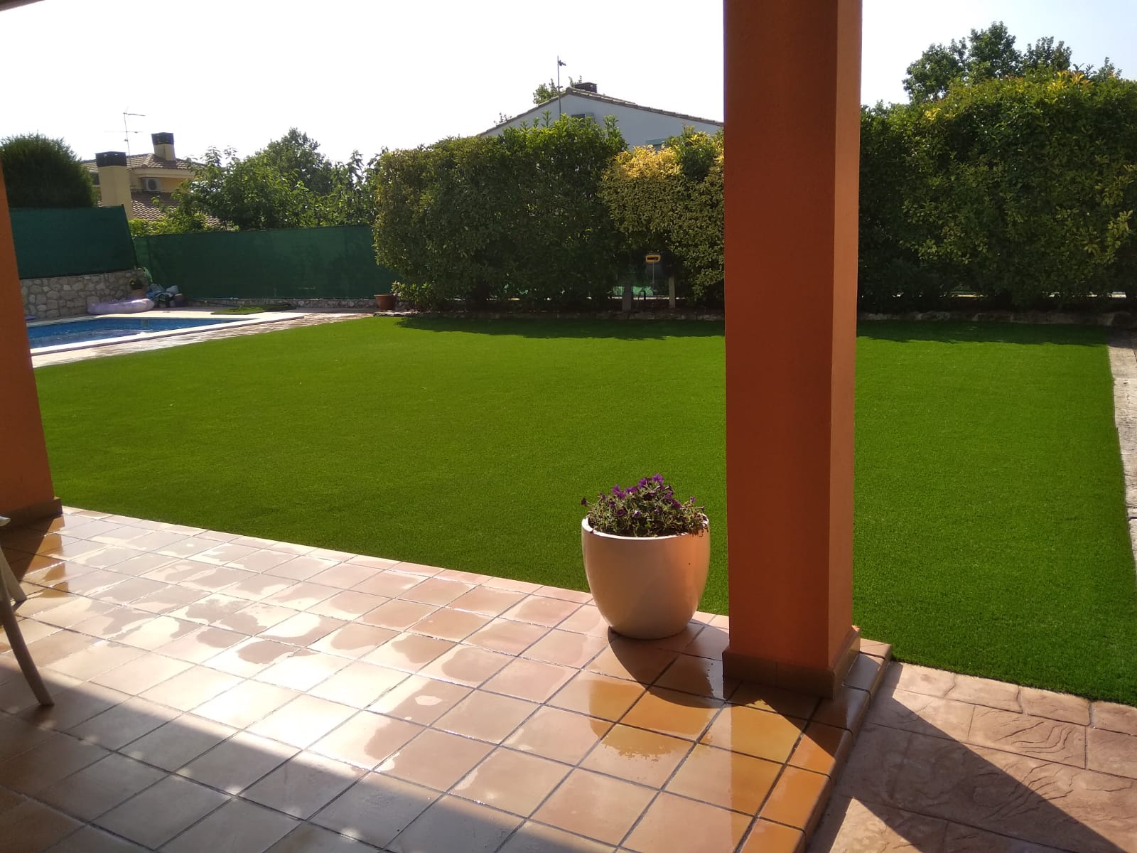 CÉSPED ARTIFICIAL EN SERRANILLOS DEL VALLE: