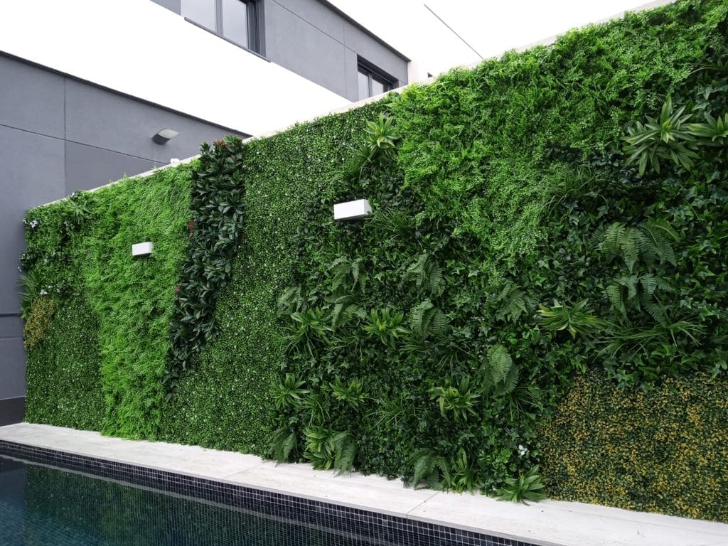 Cómo instalar un jardín vertical artificial